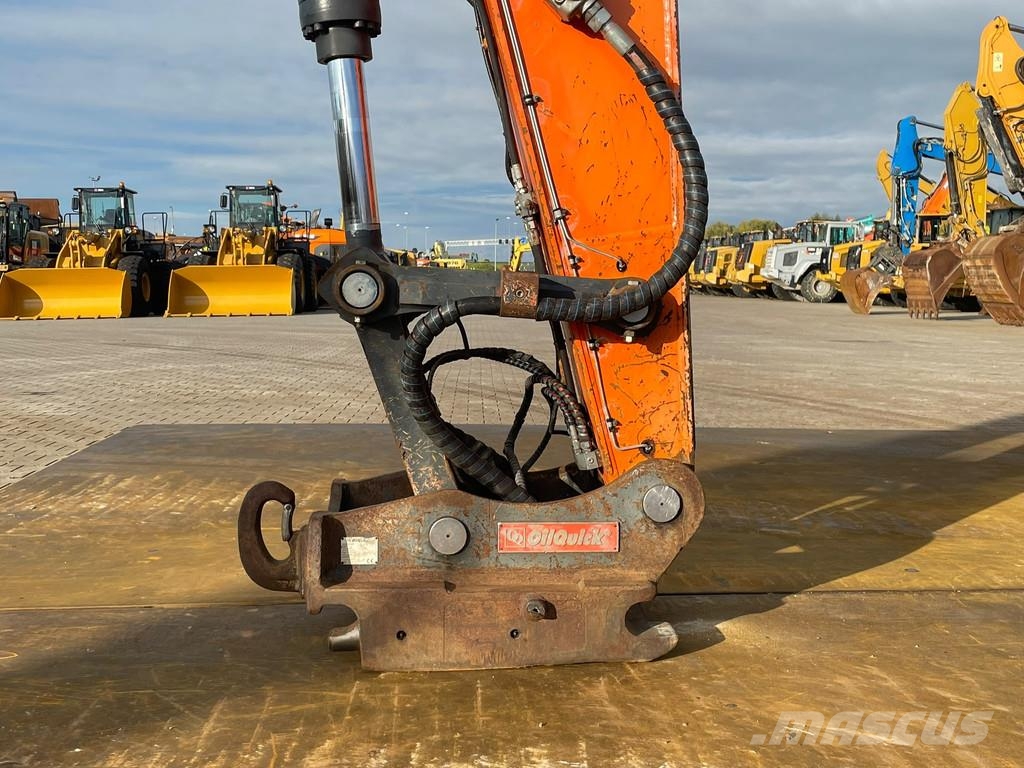 Doosan DX255LC-5 حفارات زحافة