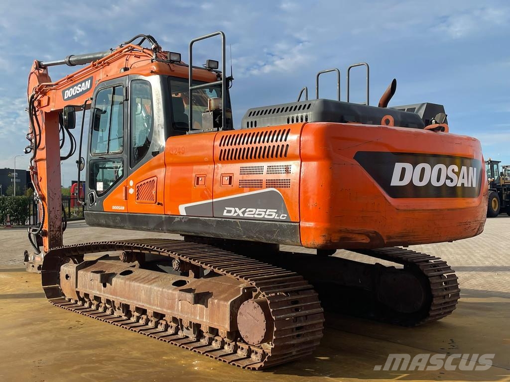 Doosan DX255LC-5 حفارات زحافة