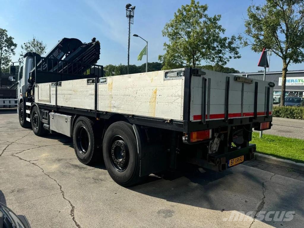 DAF CF 85.360 8x2 + HIAB 422E8 + REMOTE CONTROL Flatbed / Dropside trucks
