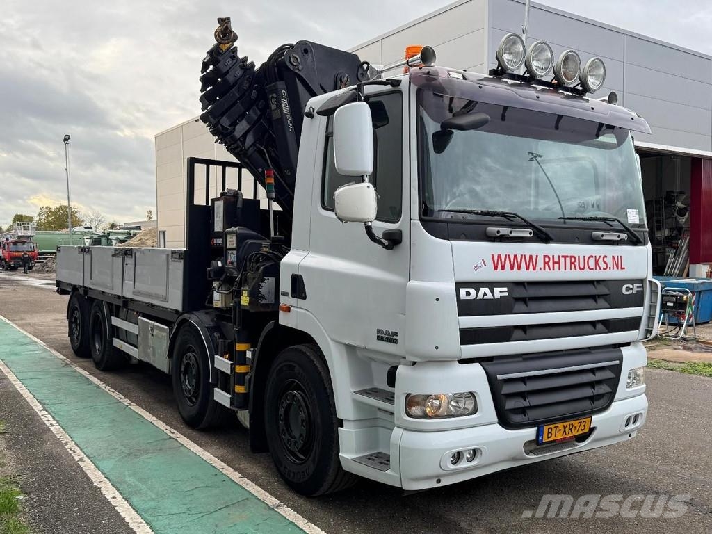 DAF CF 85.360 8x2 + HIAB 422E8 + REMOTE CONTROL Flatbed / Dropside trucks