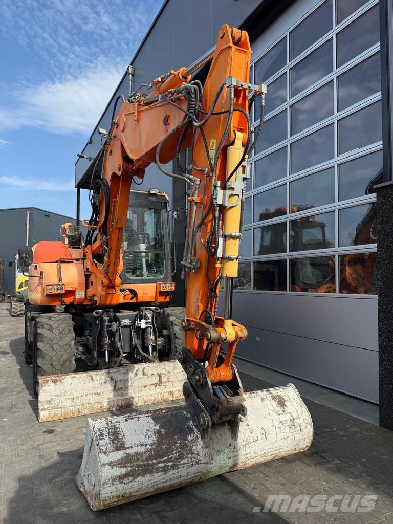 Komatsu PW98MR-10 | A/C Midikaivukoneet 7t - 12t