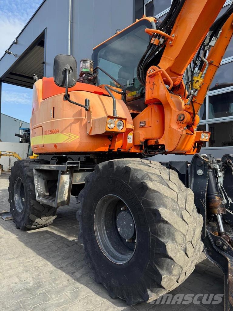 Komatsu PW98MR-10 | A/C Midikaivukoneet 7t - 12t