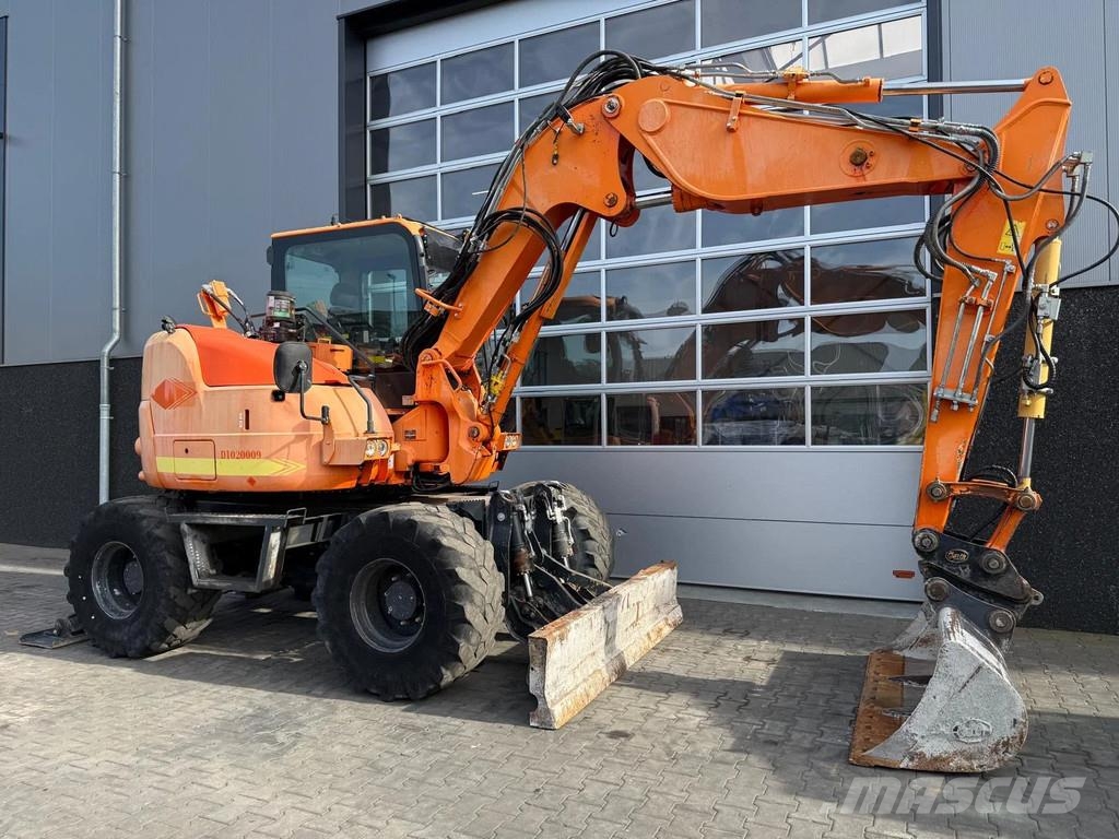 Komatsu PW98MR-10 | A/C Midikaivukoneet 7t - 12t