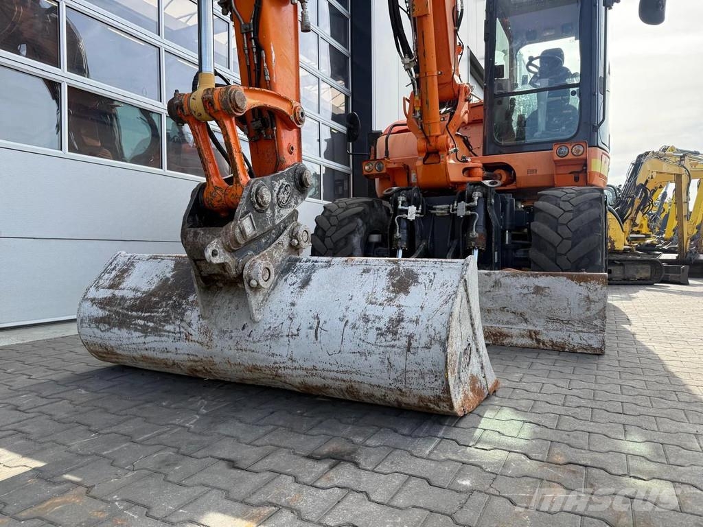 Komatsu PW98MR-10 | A/C Midikaivukoneet 7t - 12t