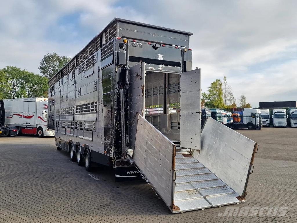 Pezzaioli 3 stock livestock - Water & Ventilation - Lifting Semi Reboques Transporte Animais