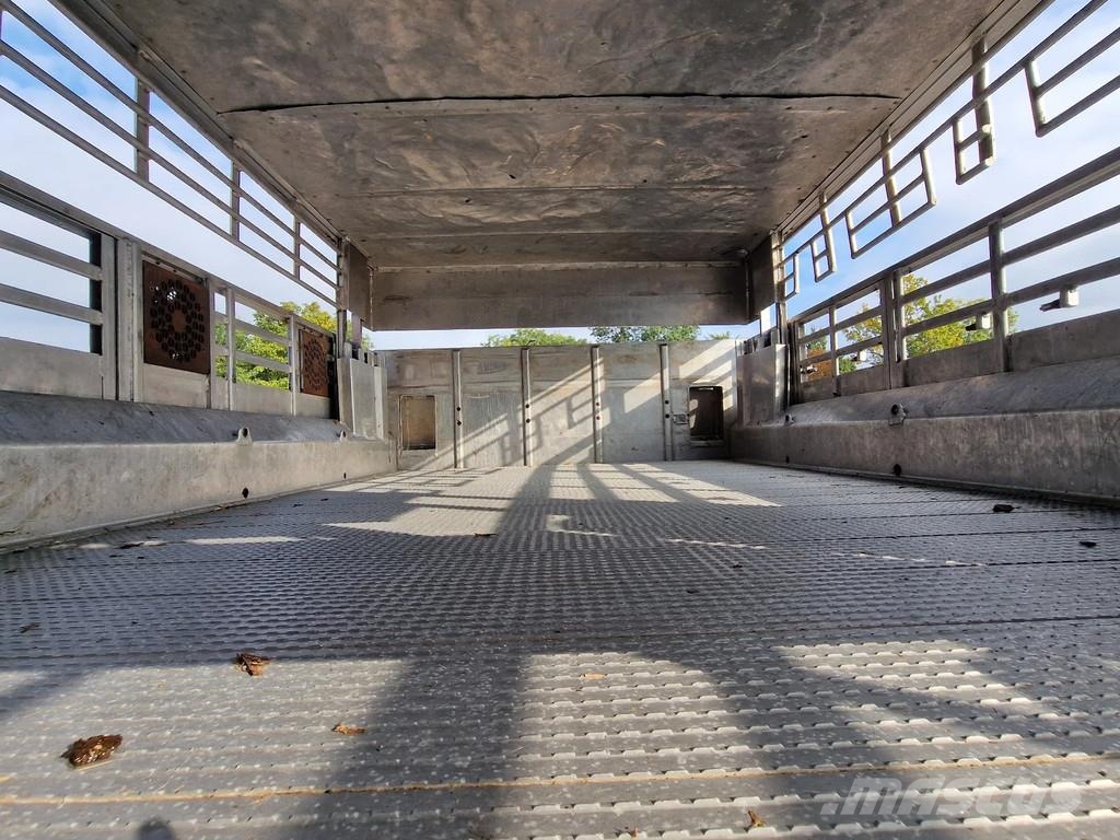 Pezzaioli 3 stock livestock - Water & Ventilation - Lifting Semi Reboques Transporte Animais
