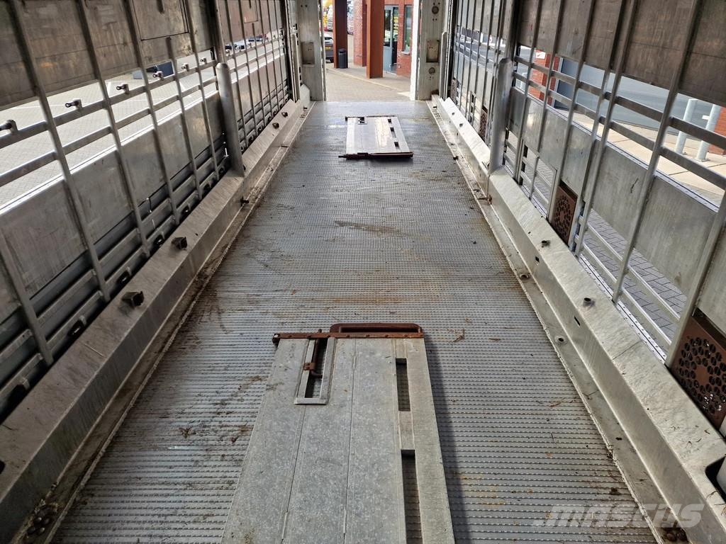 Pezzaioli 3 stock livestock - Water & Ventilation - Lifting Semi Reboques Transporte Animais