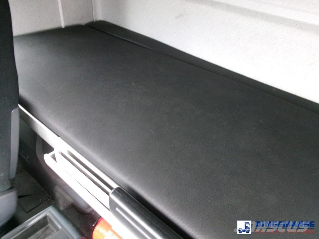 MAN TGS 24.460 6X2 RHD Euro 6 Trekkers