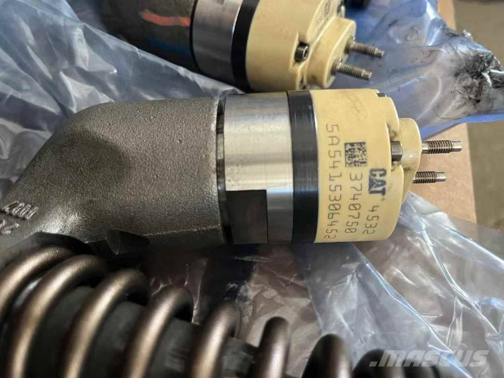 CAT Cat C18 fuel injector Motoren