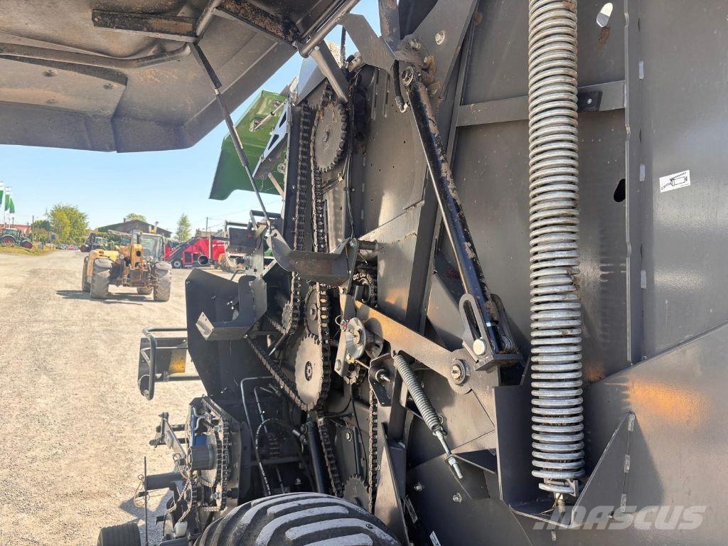 Fendt ROTANA 180VXTRA Rundballenpressen