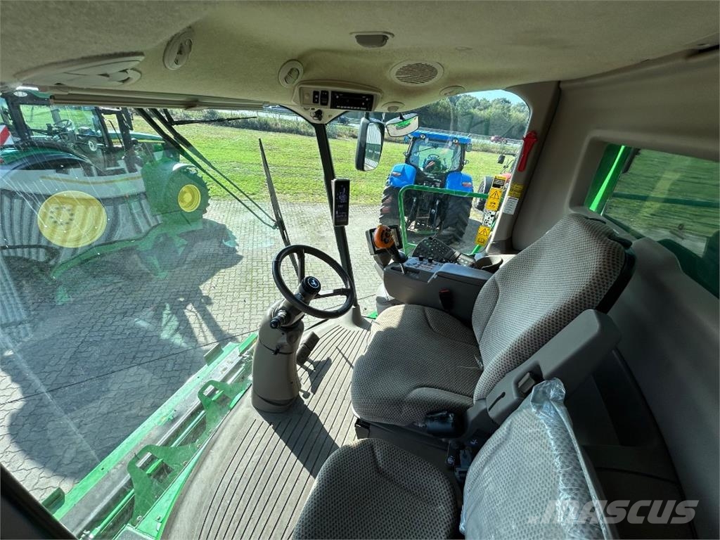 John Deere T560 Mähdrescher