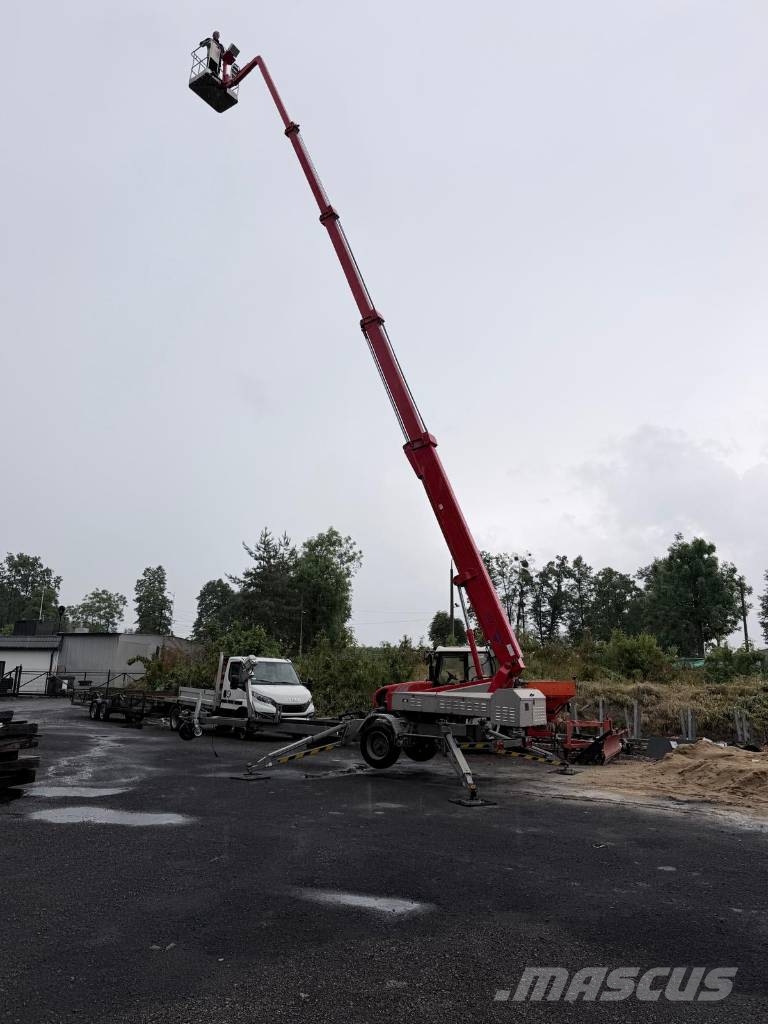 Ommelift 2500EBD 拖拉移动式高空作业平台
