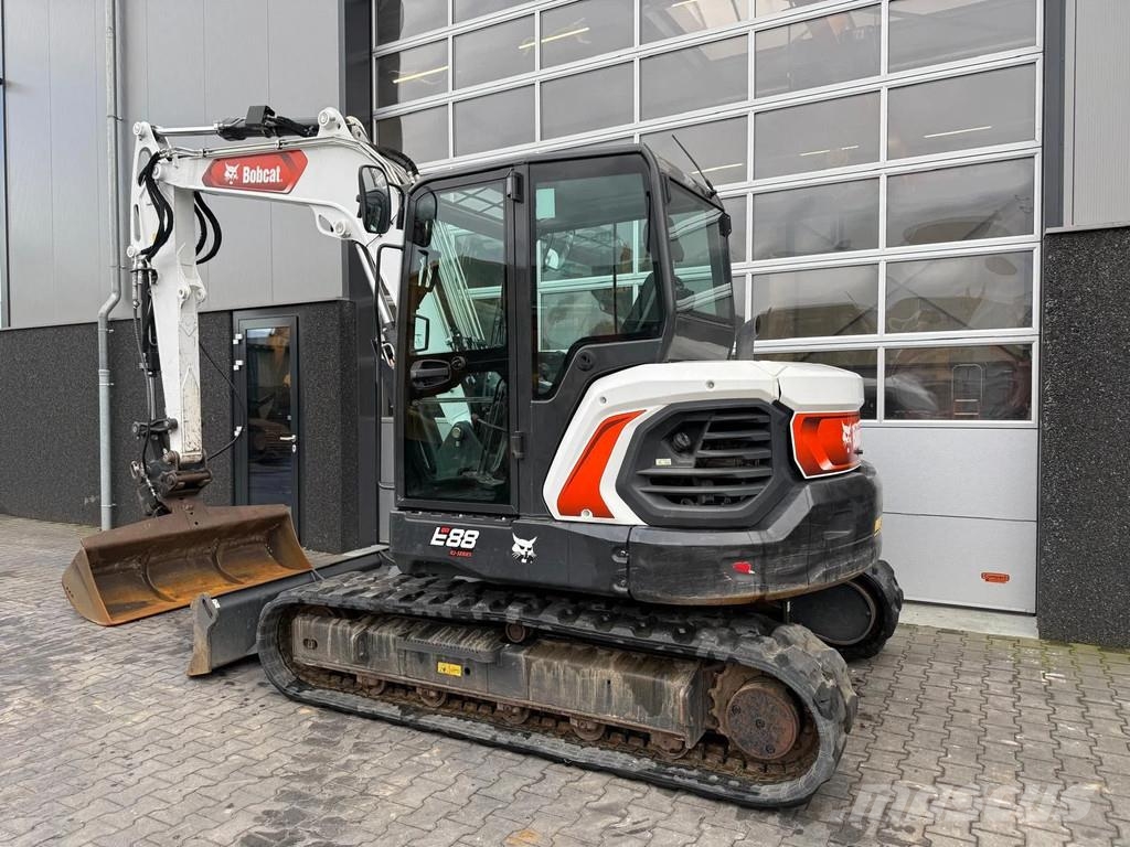 Bobcat E88 | A/C Midibagger 7t - 12t