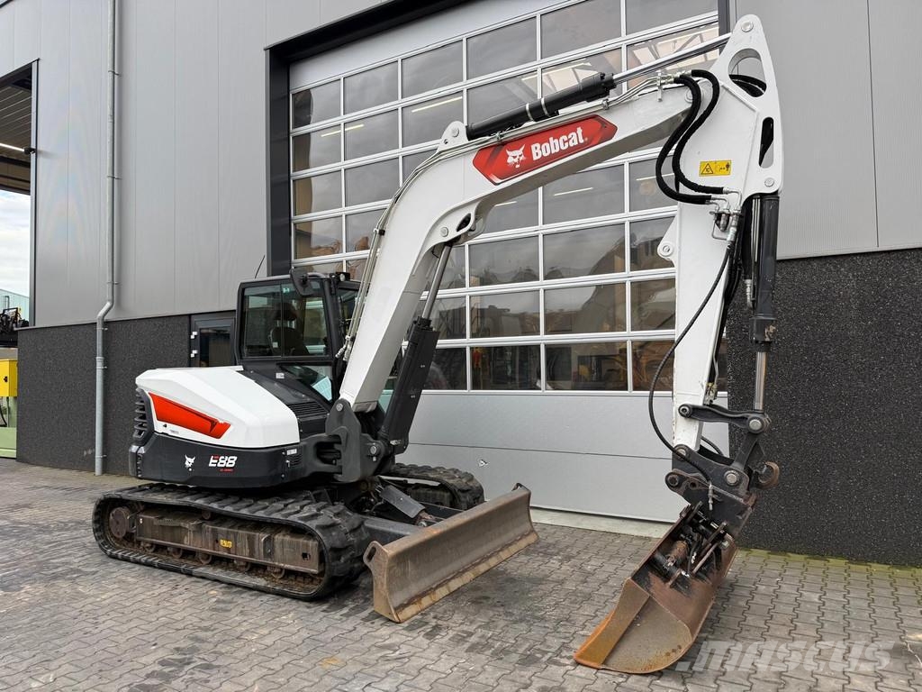 Bobcat E88 | A/C Midibagger 7t - 12t