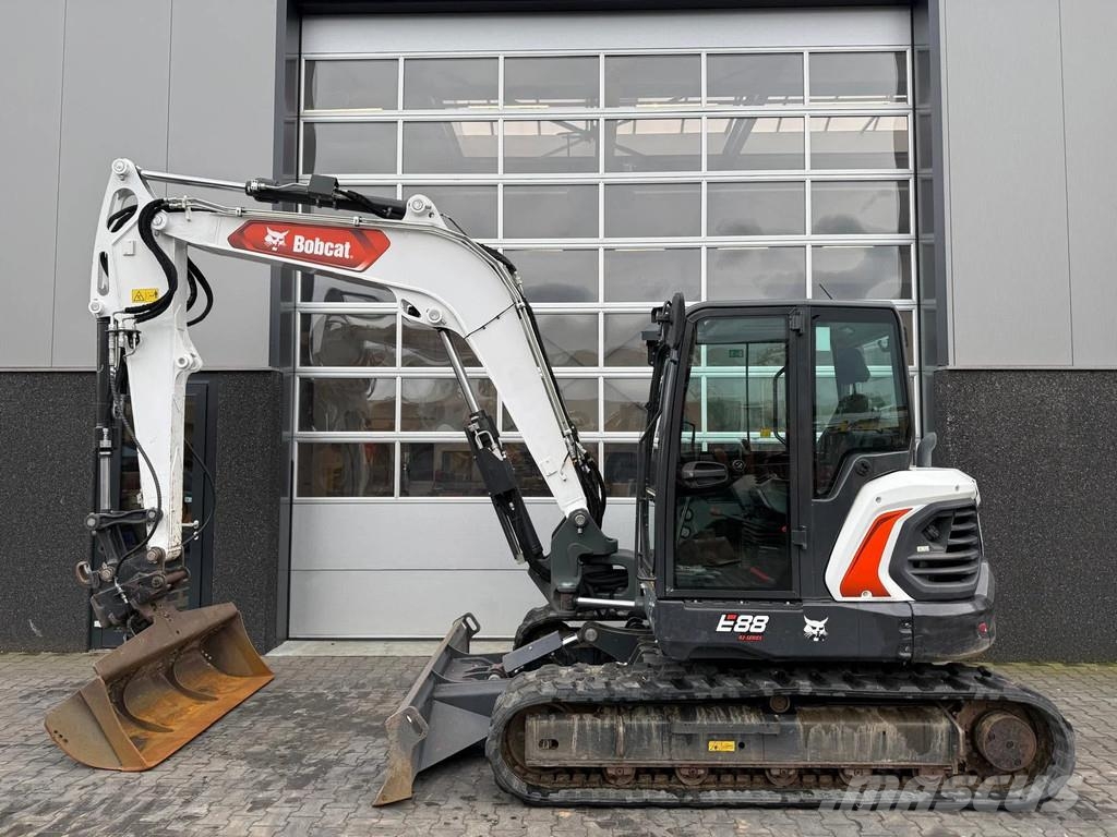 Bobcat E88 | A/C Midibagger 7t - 12t