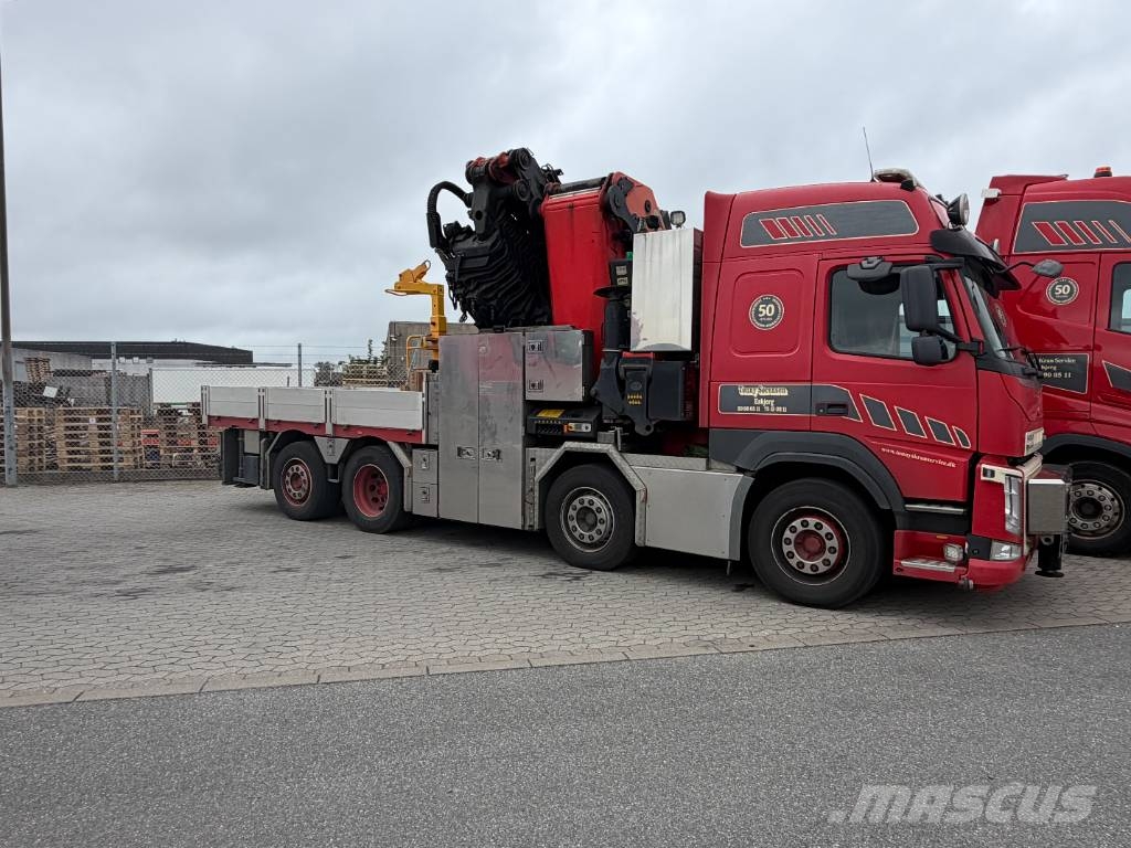 Volvo F5 크레인 트럭