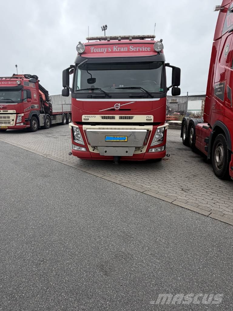 Volvo F5 크레인 트럭