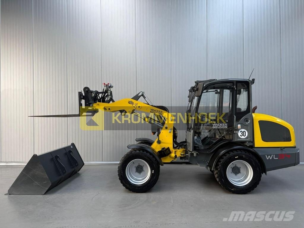 Wacker Neuson WL 34 Kolesové nakladače