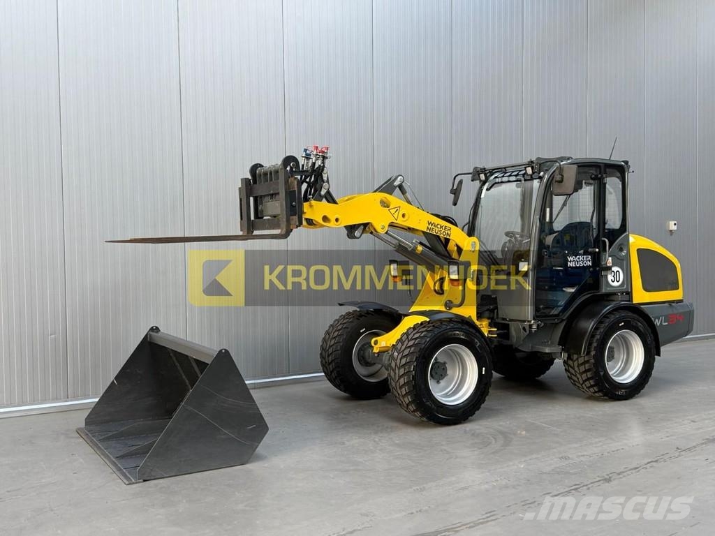 Wacker Neuson WL 34 Kolesové nakladače