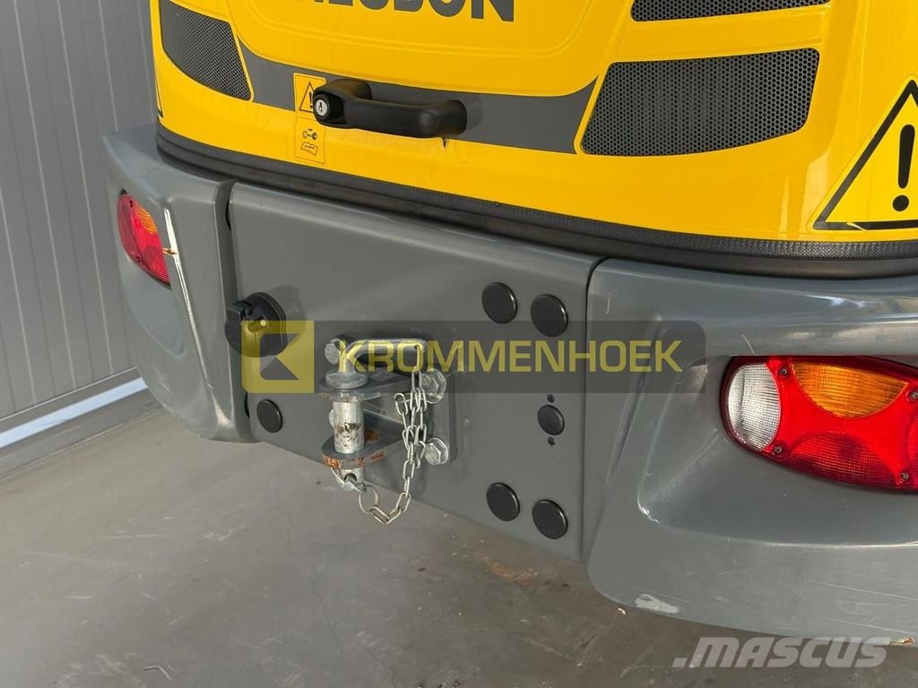 Wacker Neuson WL 34 Kolesové nakladače