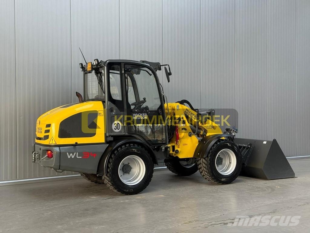 Wacker Neuson WL 34 Kolesové nakladače
