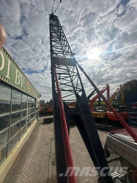 Hitachi KH 125-3 Grúas de oruga