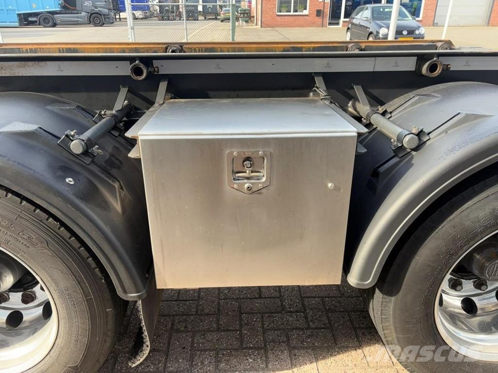 Lako A 330 Container Transport 630 cm Växelflak-/Containersläp