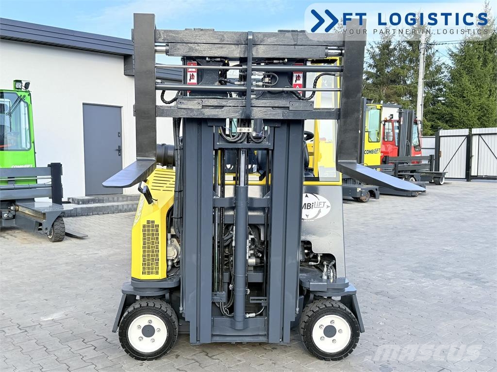 Combilift CB3000 | GAS | TRIPLEX 4900 | FREE-LIFT | FORK-POS Four-way truck