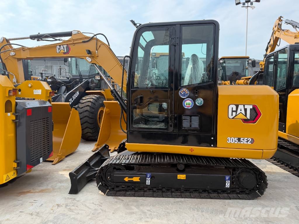 CAT 305.5 E 3000 units excavators in stock Minigrävare < 7t
