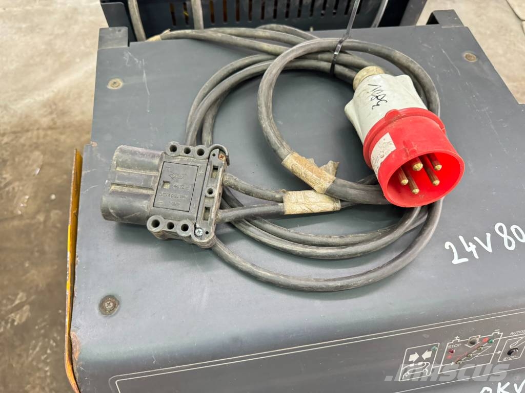 Jungheinrich 24V 80A cargadores