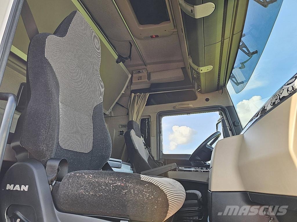 MAN 18.500 TGX XXL SMART TACHO LLS-U MEGA LOWDECK NIGH Tahače