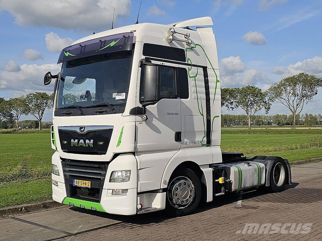 MAN 18.500 TGX XXL SMART TACHO LLS-U MEGA LOWDECK NIGH Tahače