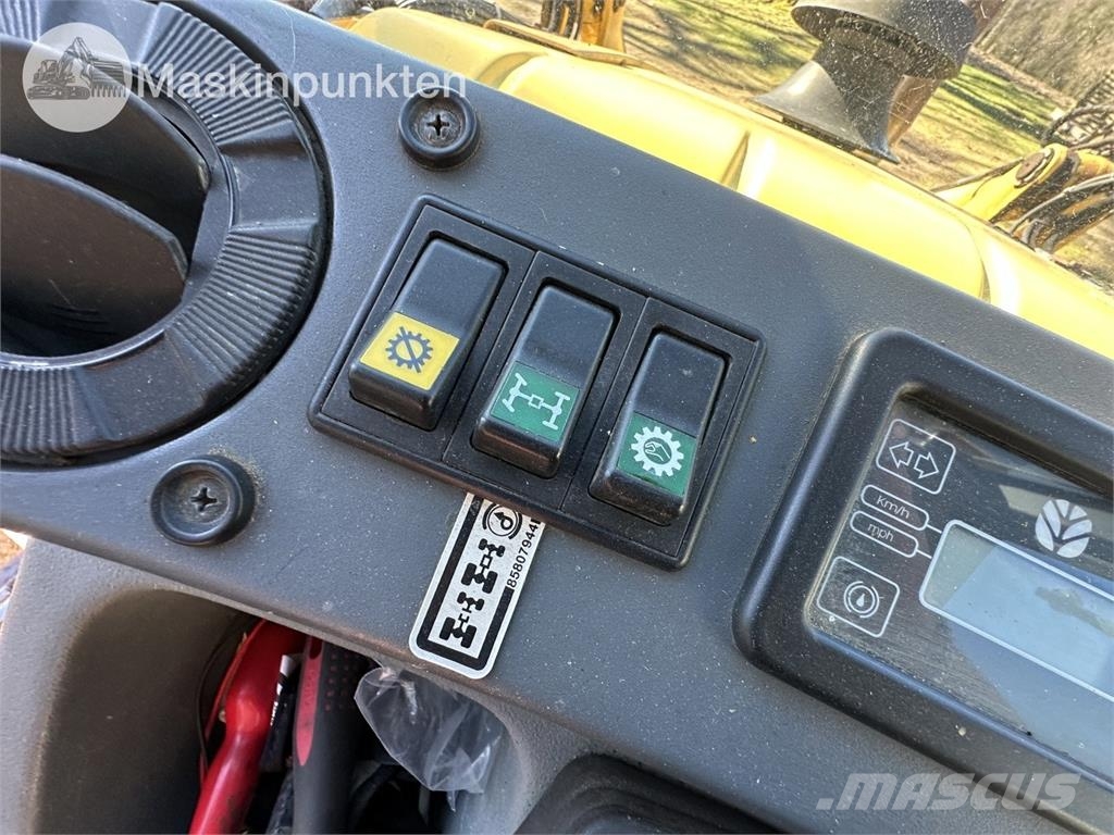 New Holland LB 115 Екскаватори-навантажувачі