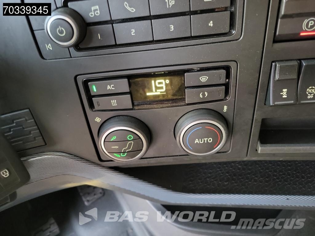 Volvo FH 460 4X2 ADR 2x Tanks Cruise Control Tractor Units
