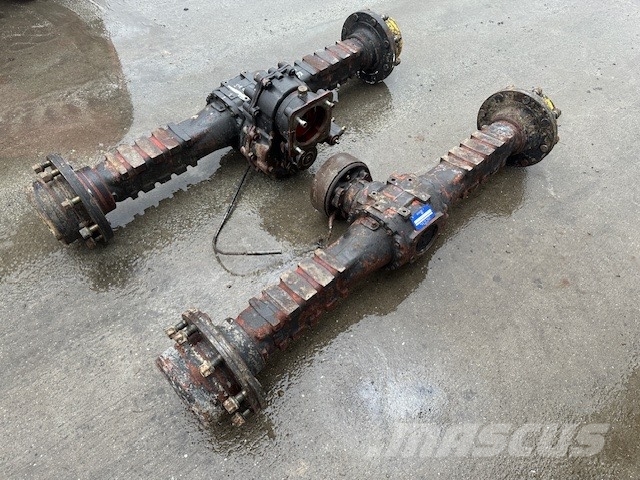 Komatsu WA 65-3 USED AXLES SPICER COMPLET Ładowarki kołowe
