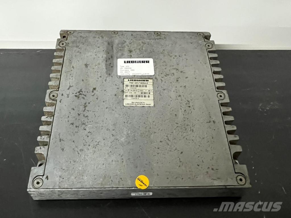 Liebherr Control PME1 input module 電子機器