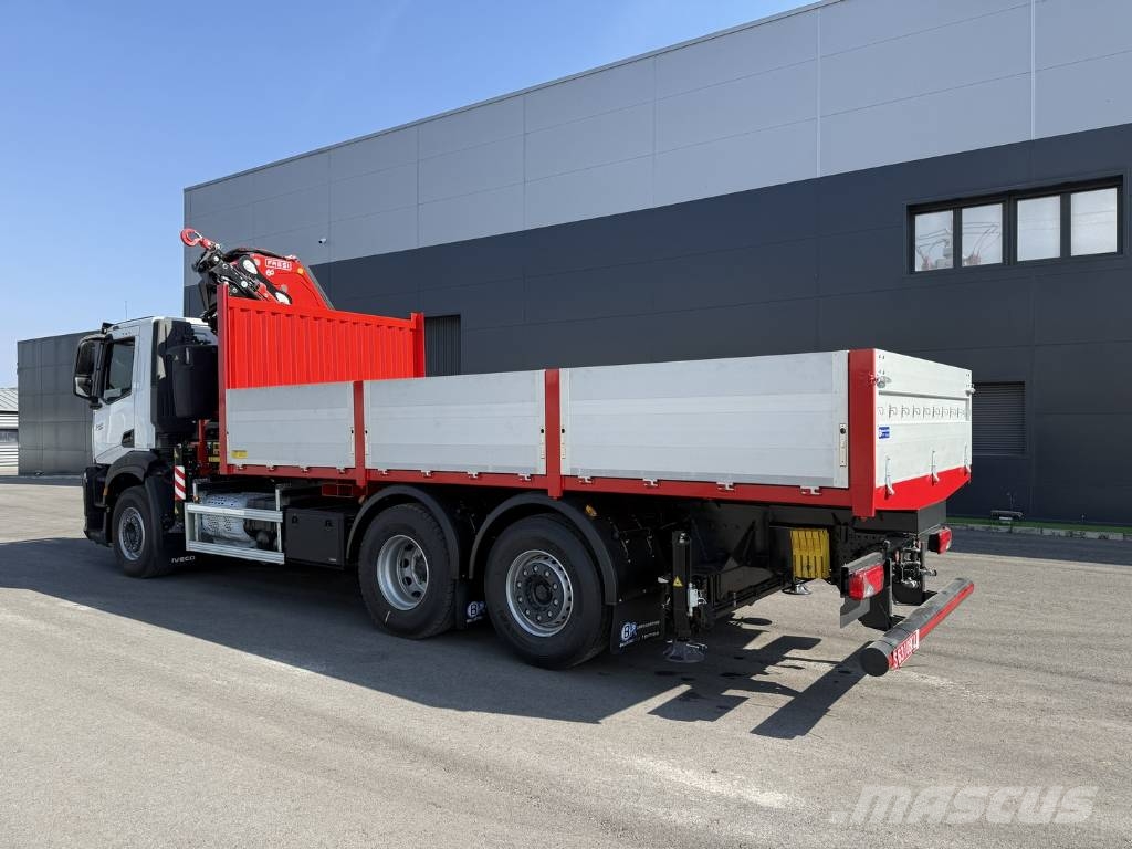 Iveco X-WAY 460 Camiones grúa