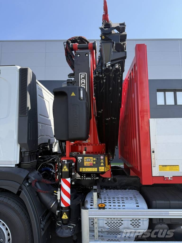Iveco X-WAY 460 Camiones grúa