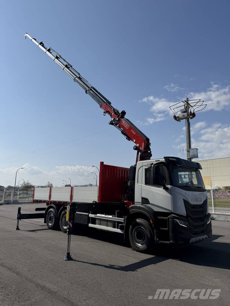 Iveco X-WAY 460 Camiones grúa