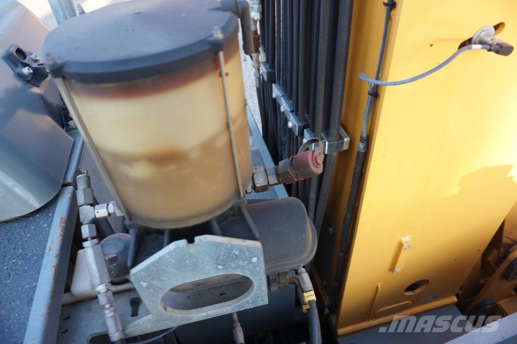 Liebherr LH 30 M Litronic Atliekų / pramoniniai krautuvai