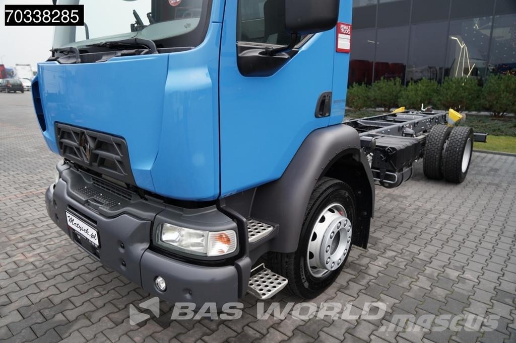 Renault D 240 D 4X2 Camiones con chasís y cabina