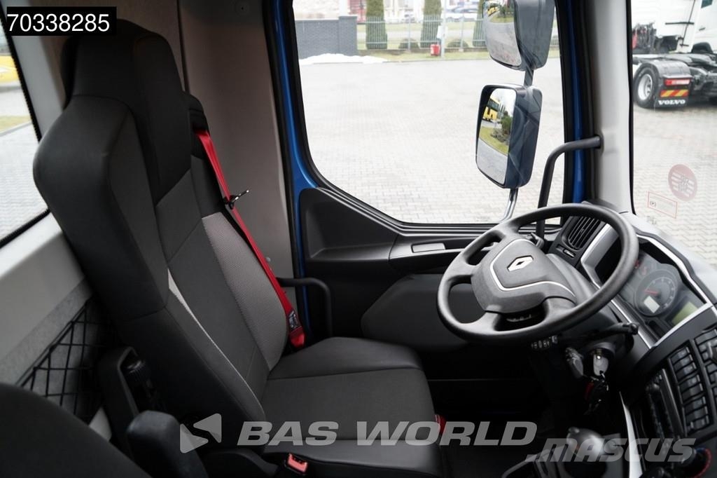 Renault D 240 D 4X2 Chassis met cabine