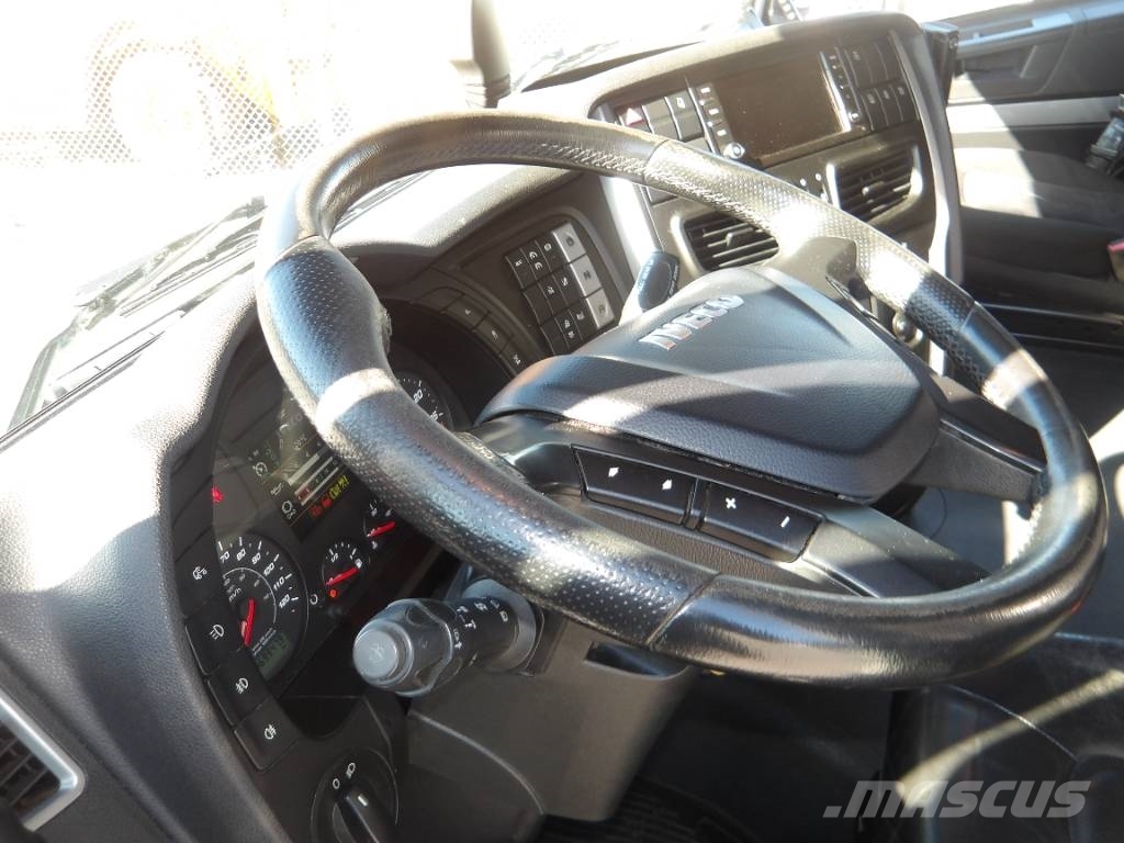 Iveco AS 440STX LNG Седельные тягачи