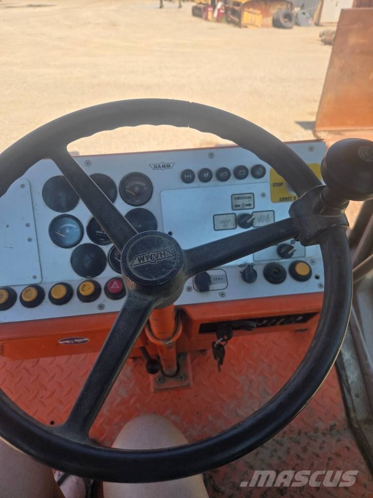 Hamm 2520 D Οδοστρωτήρες μονού κυλίνδρου