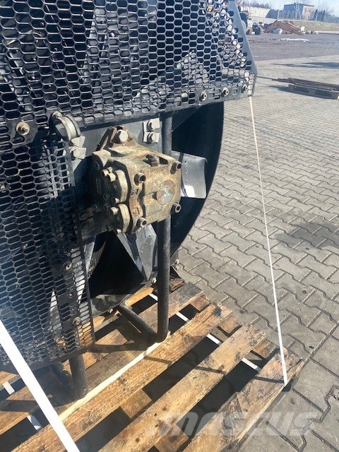 Liebherr R 974 C SET OF COOLERS 2 PCS Radiatoriai