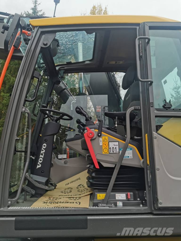 Volvo EWR170E Wheeled excavators