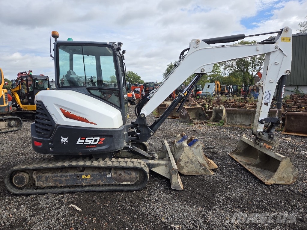 Bobcat E 50 Mini kotrók < 7t