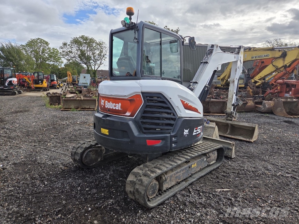 Bobcat E 50 Mini kotrók < 7t