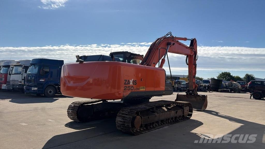 Hitachi ZX250LCH-5A (AIRCO / 6.868 HOURS / BELGIAN MACHINE حفارات زحافة