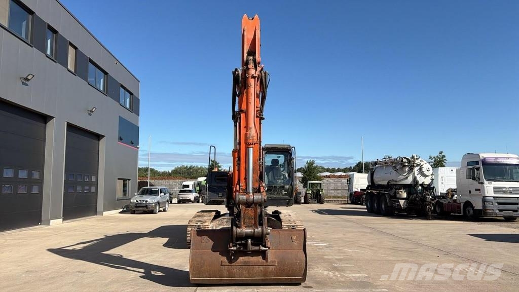 Hitachi ZX250LCH-5A (AIRCO / 6.868 HOURS / BELGIAN MACHINE حفارات زحافة